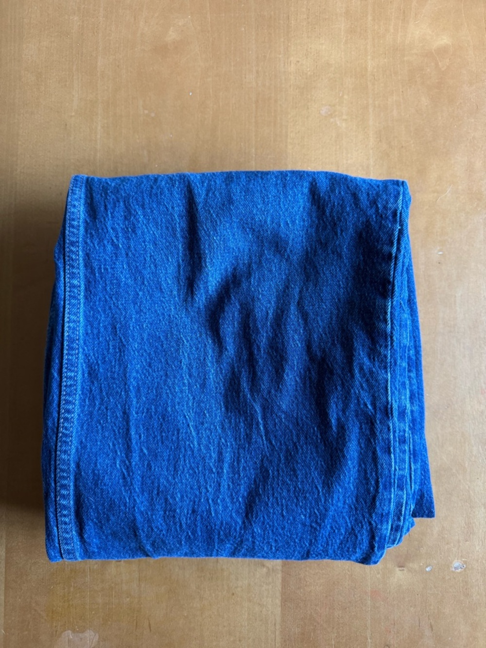 Abercrombie & Fitch Relaxed High-Rise Blue Jeans - Picture 5 of 6